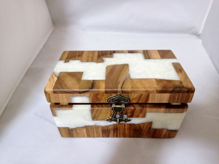 Wooden And Resin Jewelry Box Unique Design - Image 2